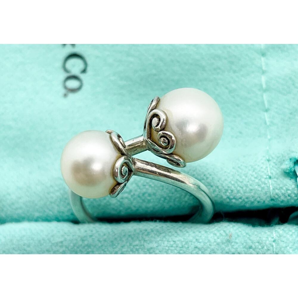 Tiffany & Co. Double Pearl Venezia Goldoni Bypass Ring Silver - Size 5.5
